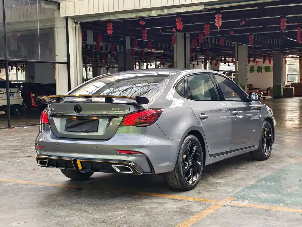 MG MG6 — миниатюра 14