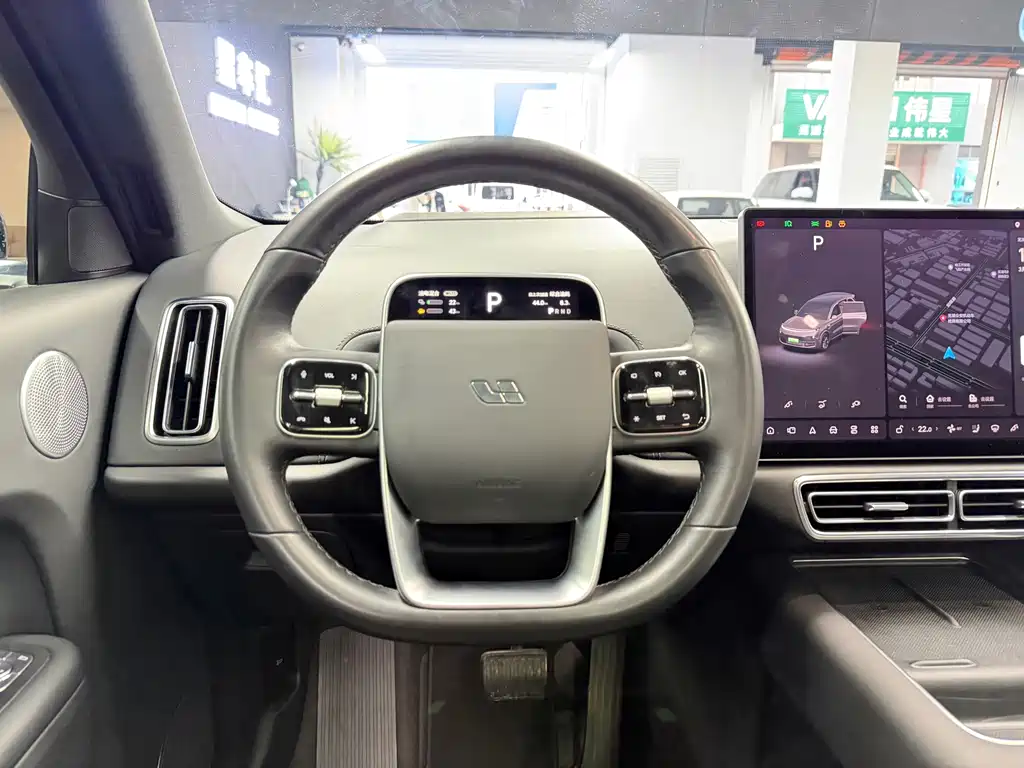 Li Auto IDEAL L8