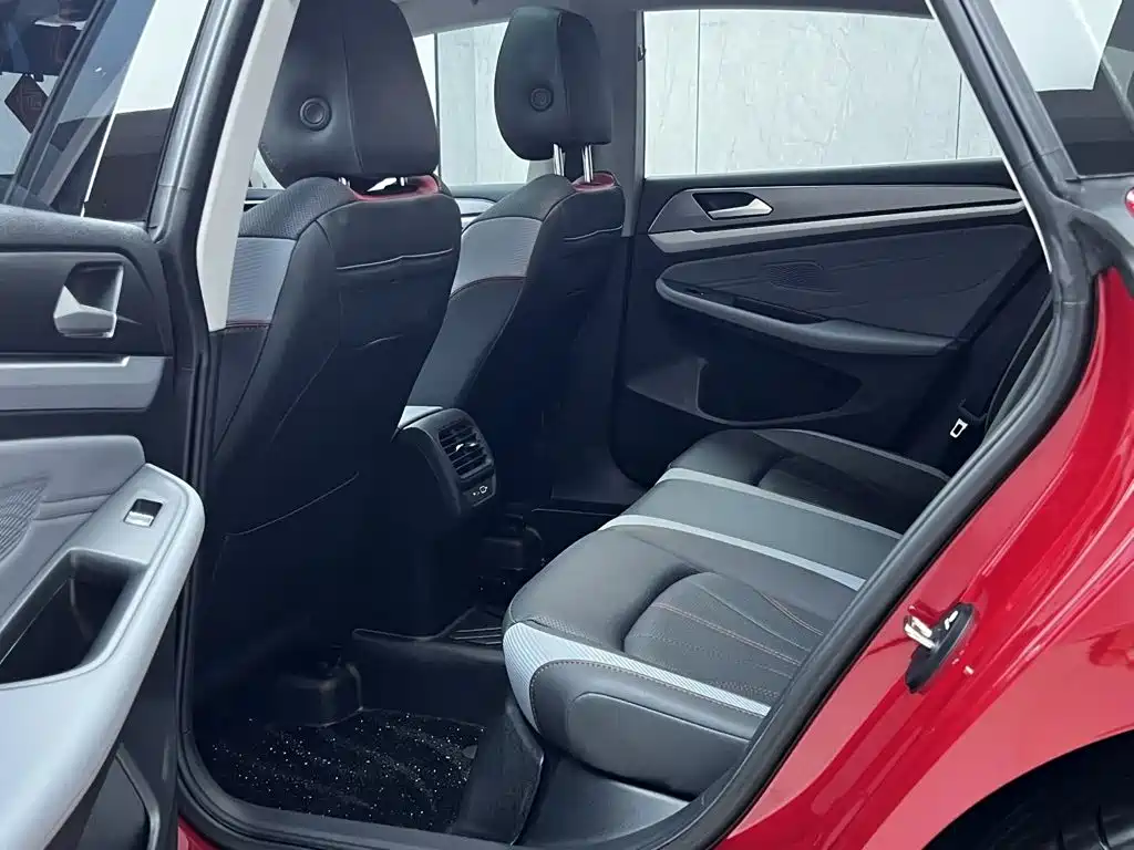 Volkswagen Lamando — миниатюра 5