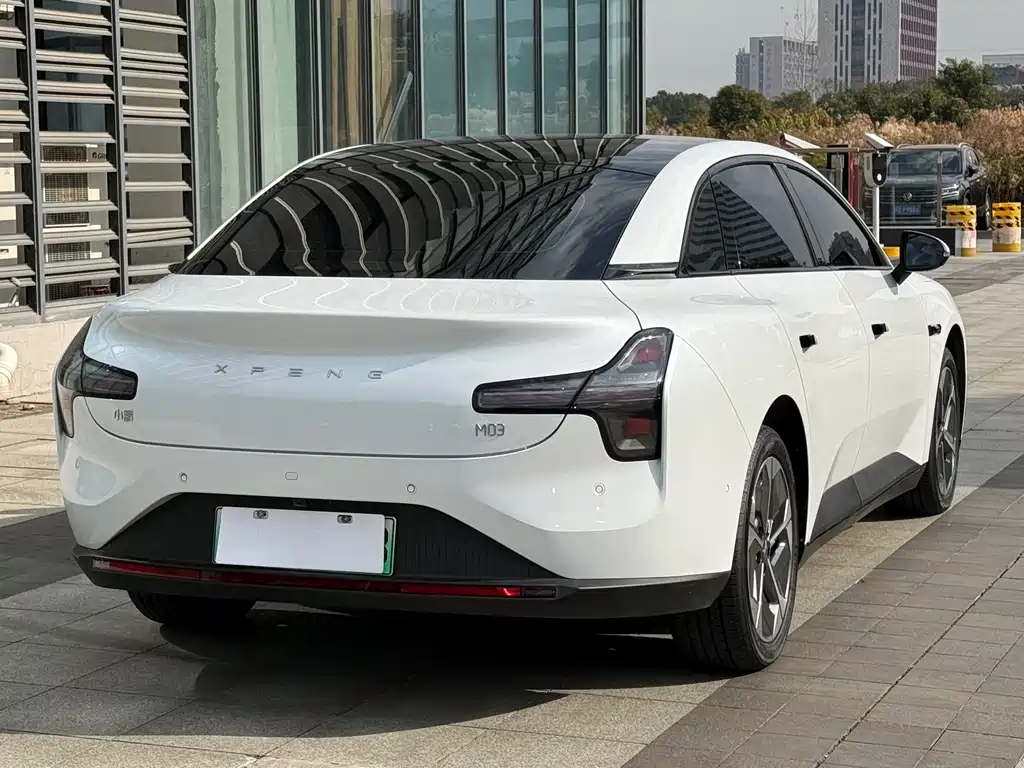 XIAOPENG MONA M03