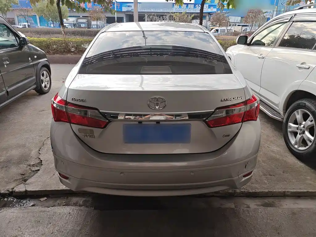 Toyota Corolla — миниатюра 6