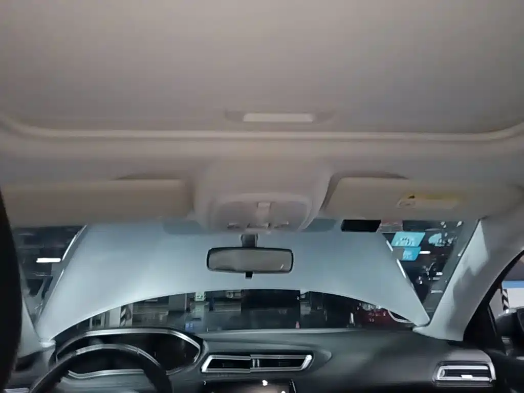 Peugeot 308 — миниатюра 18