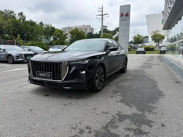 2024 Hongqi H9