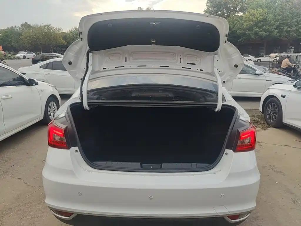 Chery Arrizo 5 — миниатюра 19