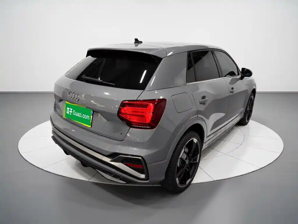 Audi Q2L — миниатюра 4