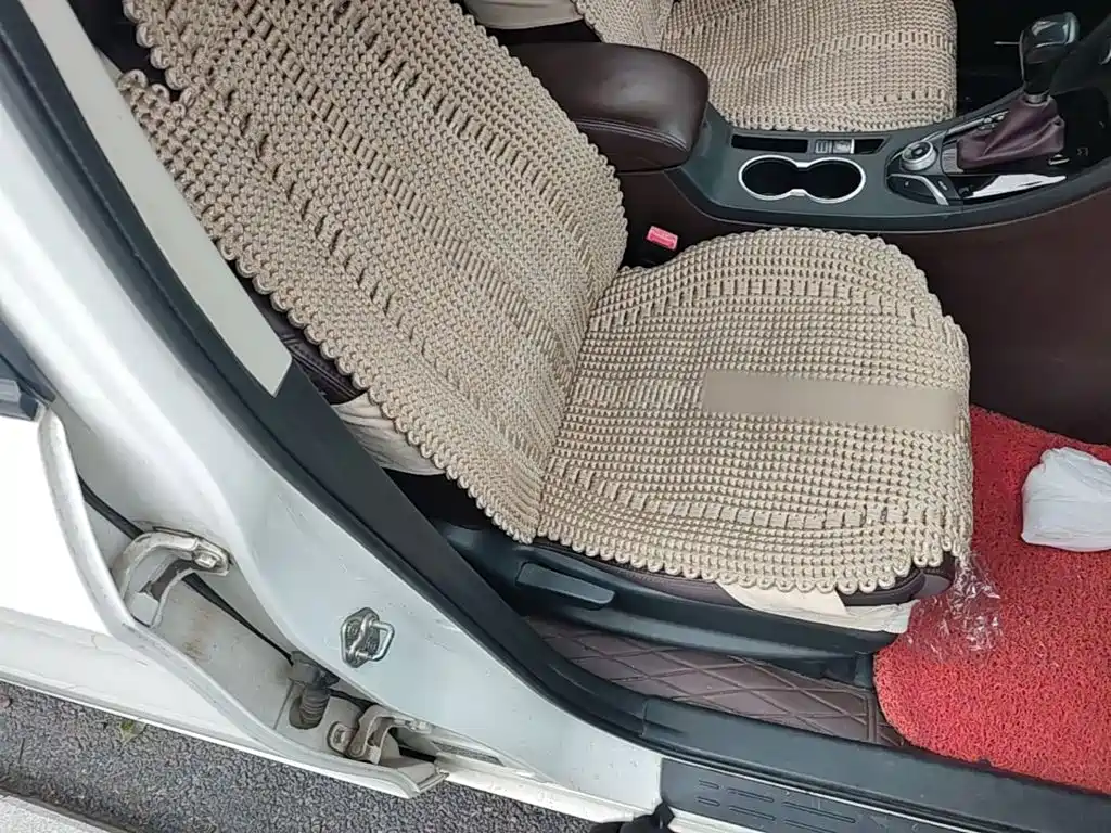 Haima Familia MPV — миниатюра 25