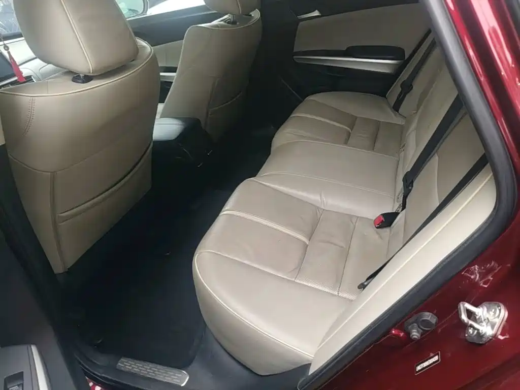 Honda Crosstour — миниатюра 17