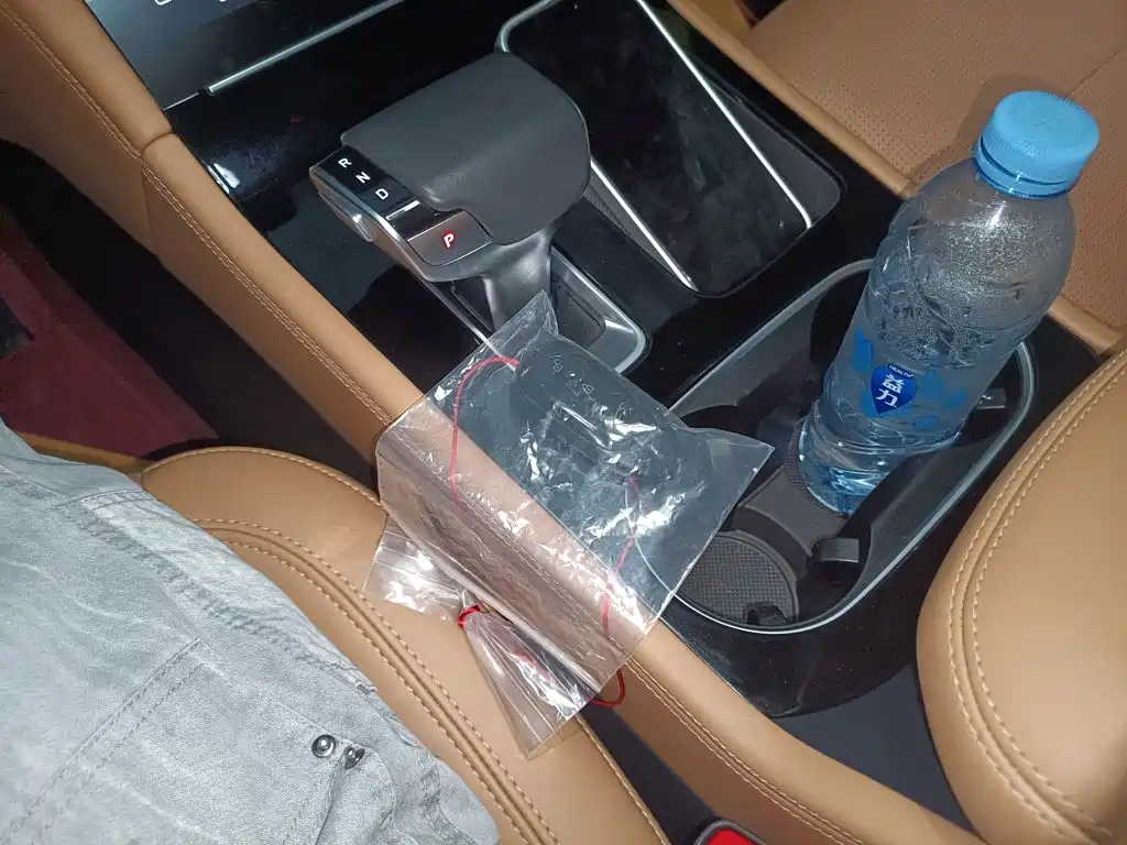 Li Auto Li ONE — миниатюра 9
