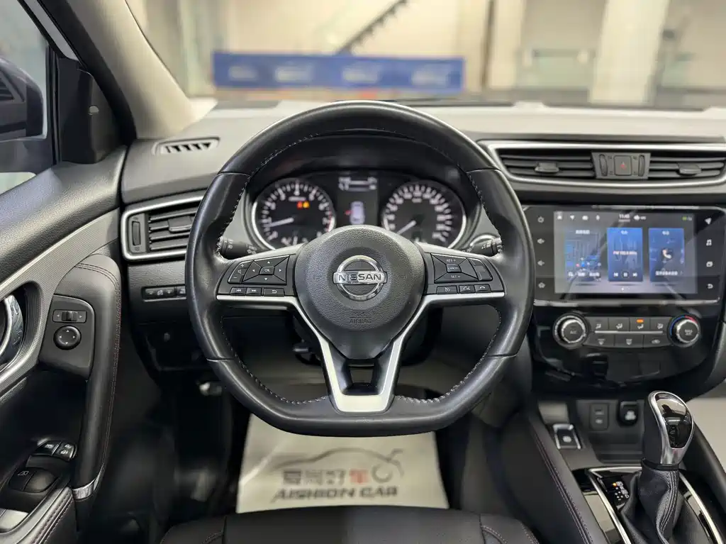 Nissan Qashqai — миниатюра 10