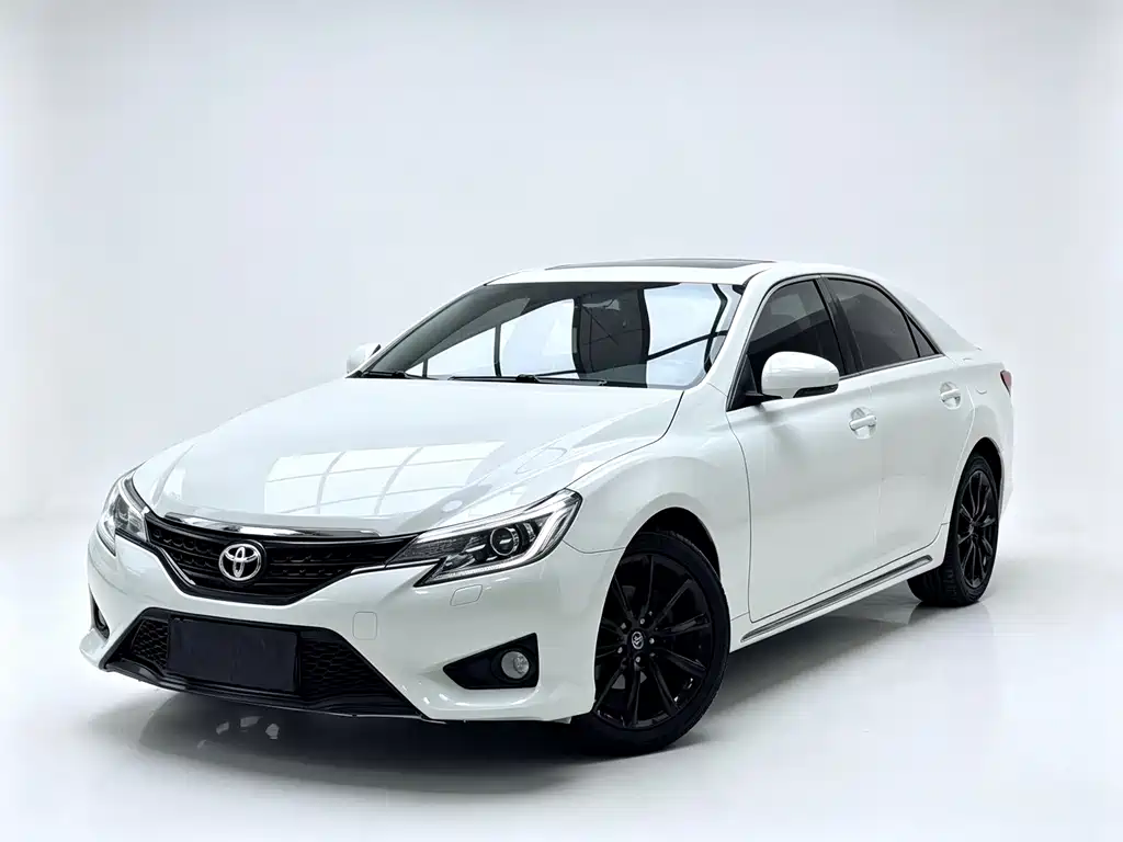 Toyota Reiz