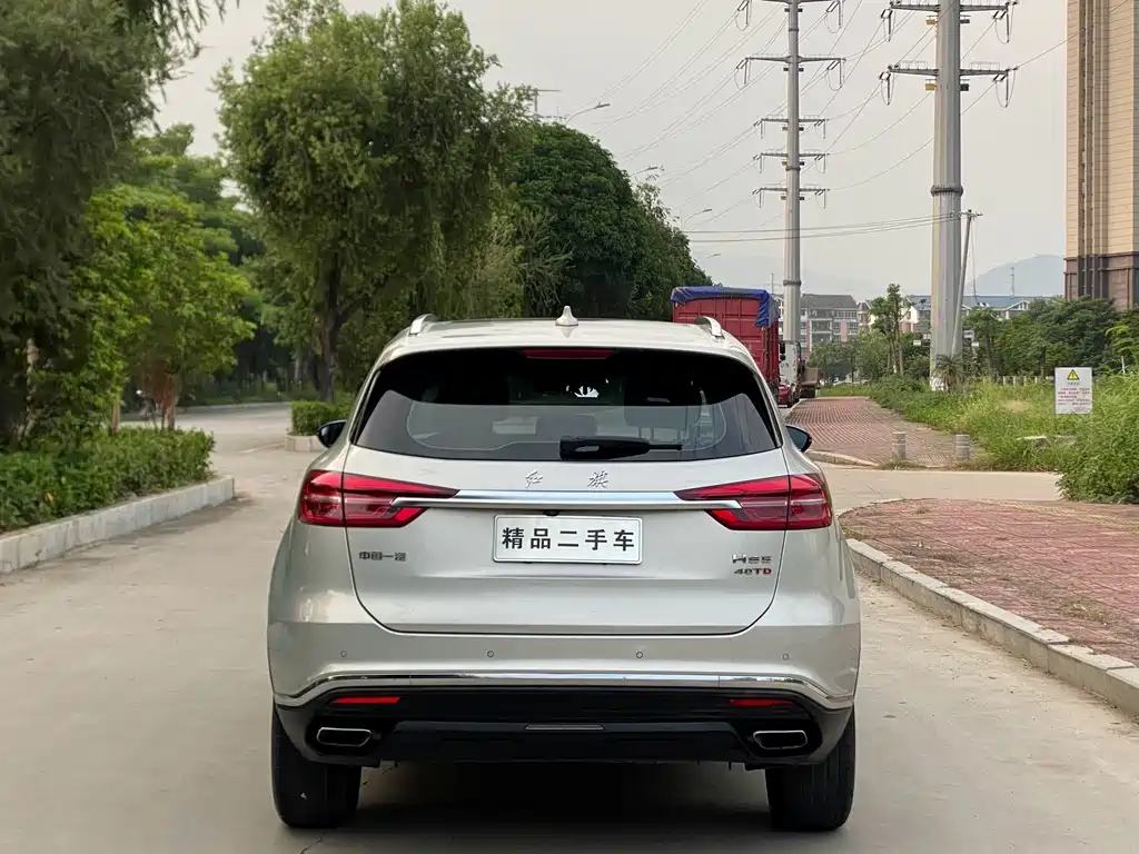Hongqi Hongqi HS5 — миниатюра 8