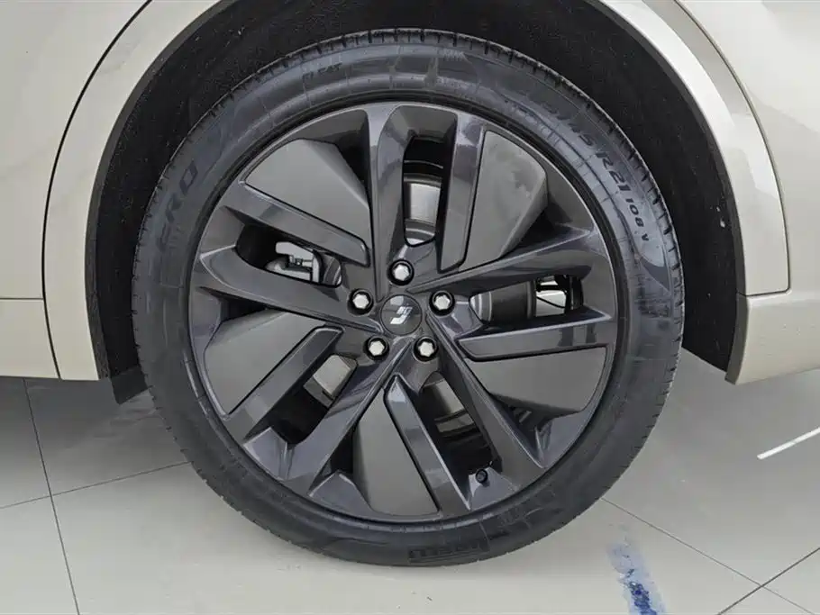 Li Auto L9 2022 Max