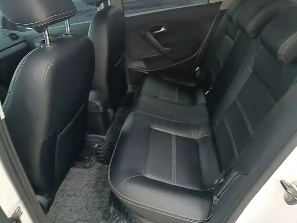 Volkswagen Polo — миниатюра 17