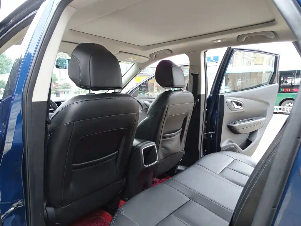 Renault Kadjar — миниатюра 51