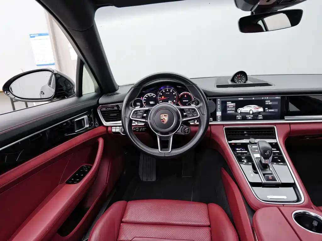 Porsche Panamera — миниатюра 11
