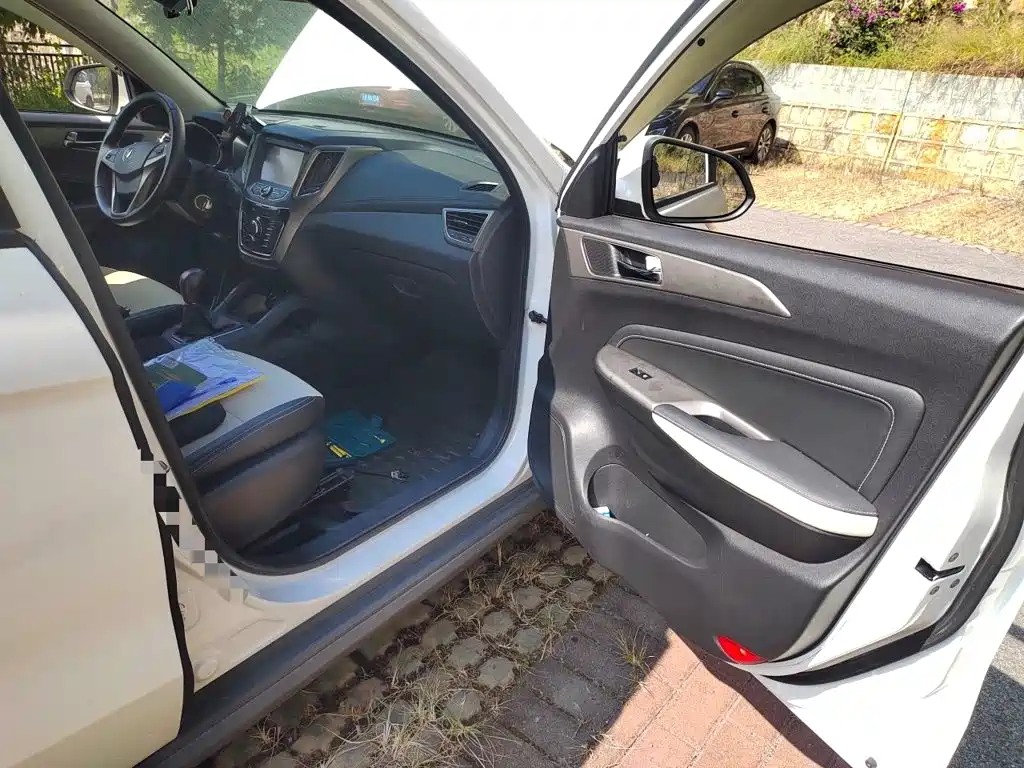 Changan CS35 — миниатюра 19