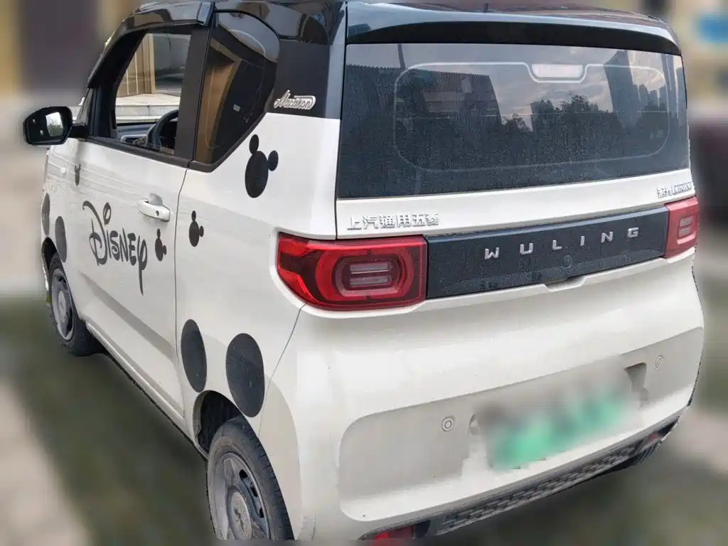 Wuling MINIEV — миниатюра 4