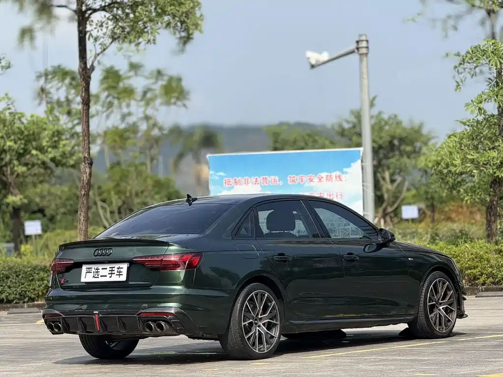 Audi A4L — миниатюра 9
