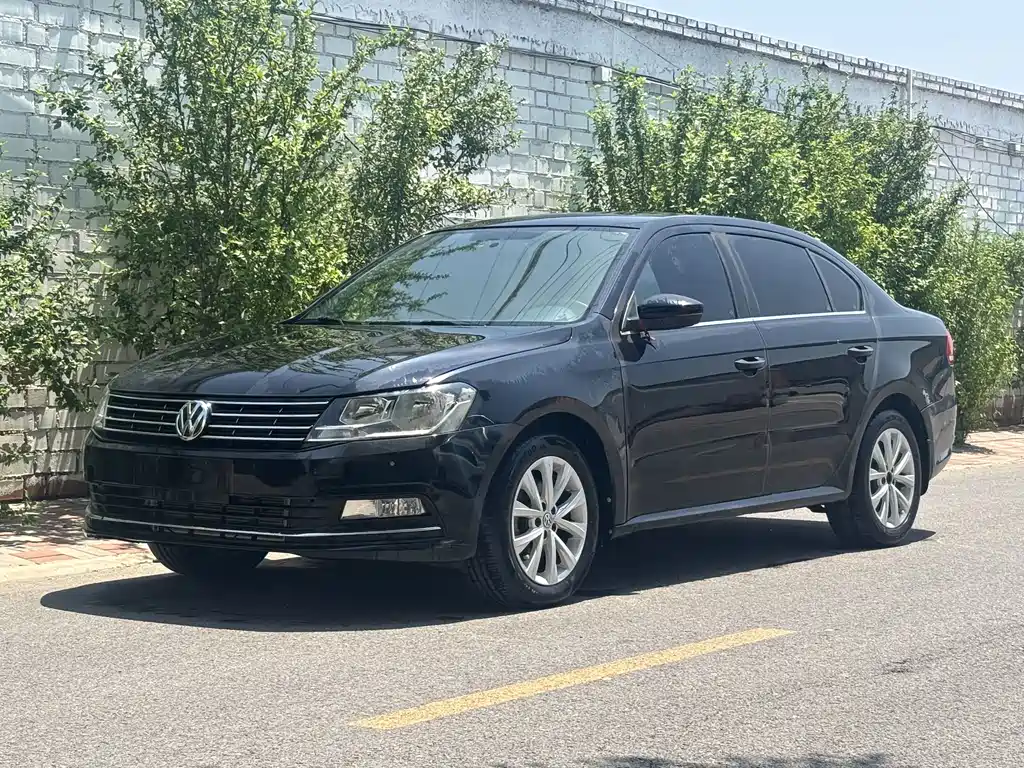 Volkswagen Lavida 2015 1.6L Auto Comfort Edition