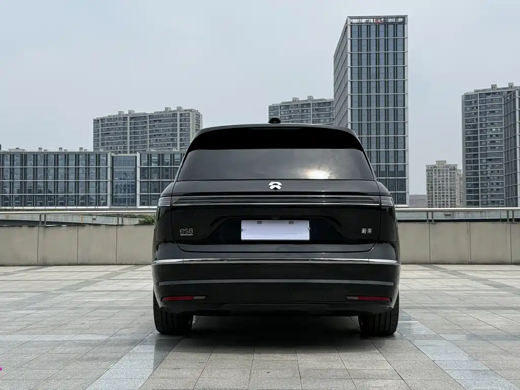 NIO ES8 2026 мест Executive