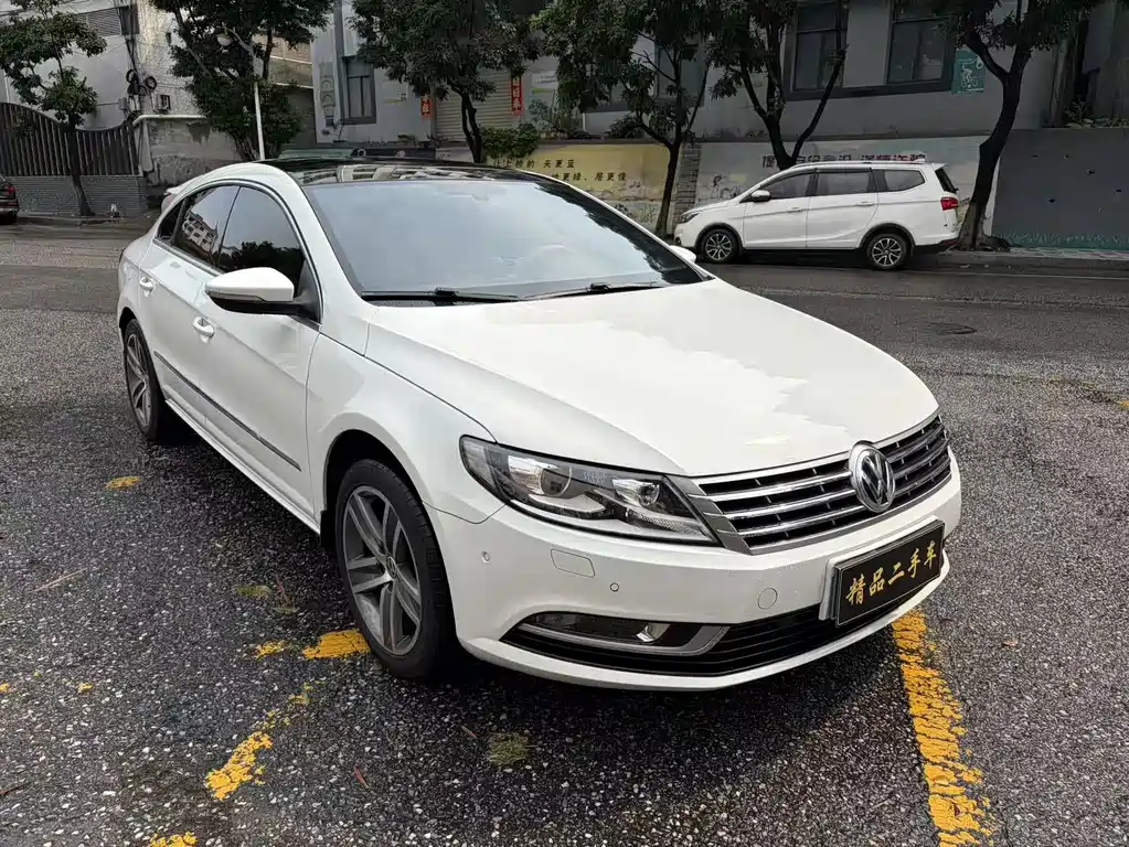 Volkswagen FAW - Passat CC CC 2015 1.8TSI Luxury