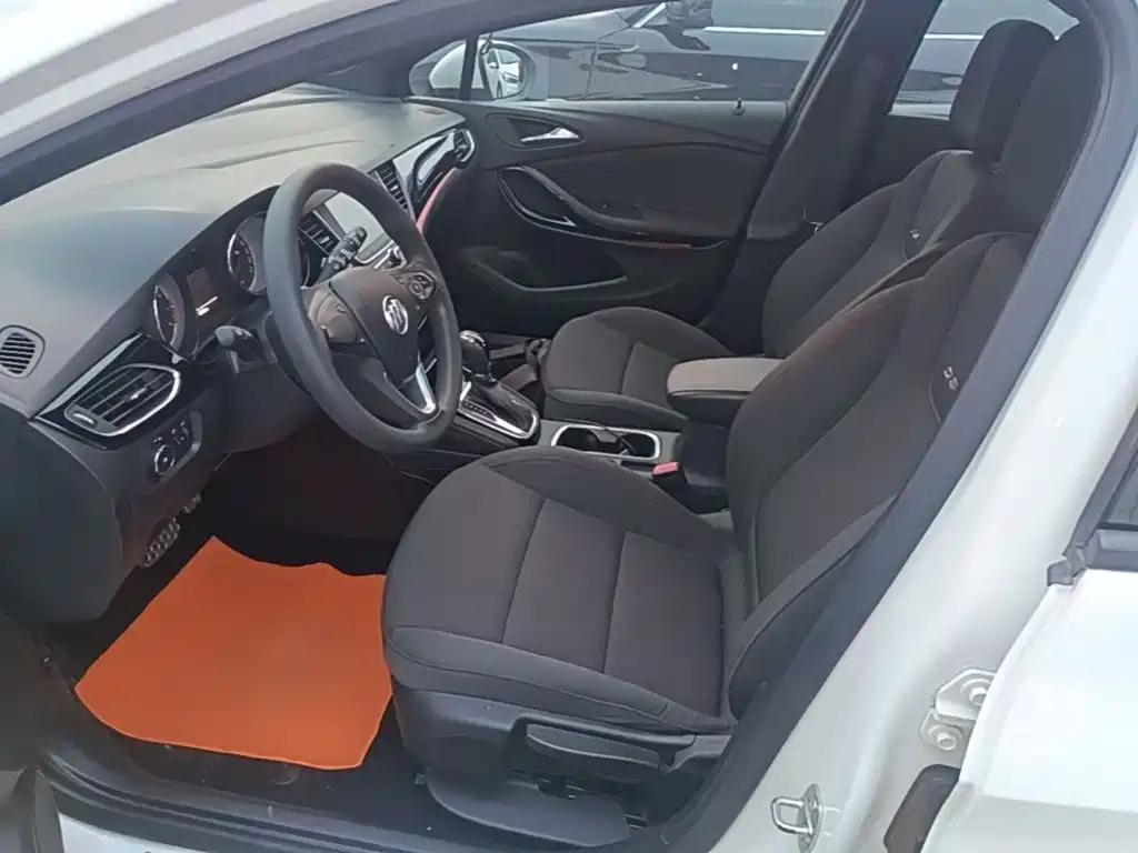 Buick Verano — миниатюра 15