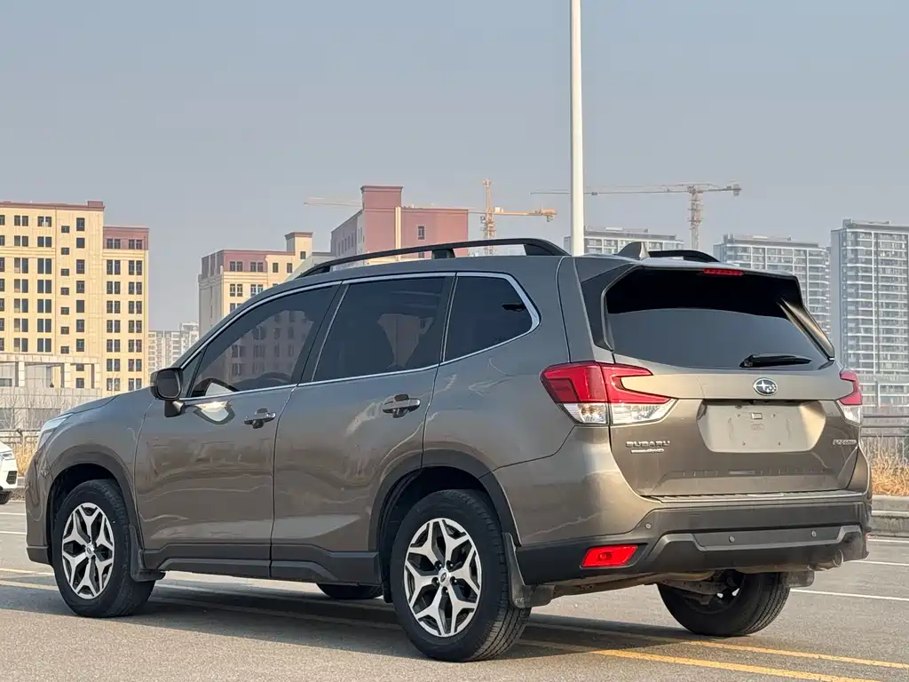 SUBARU FORESTER