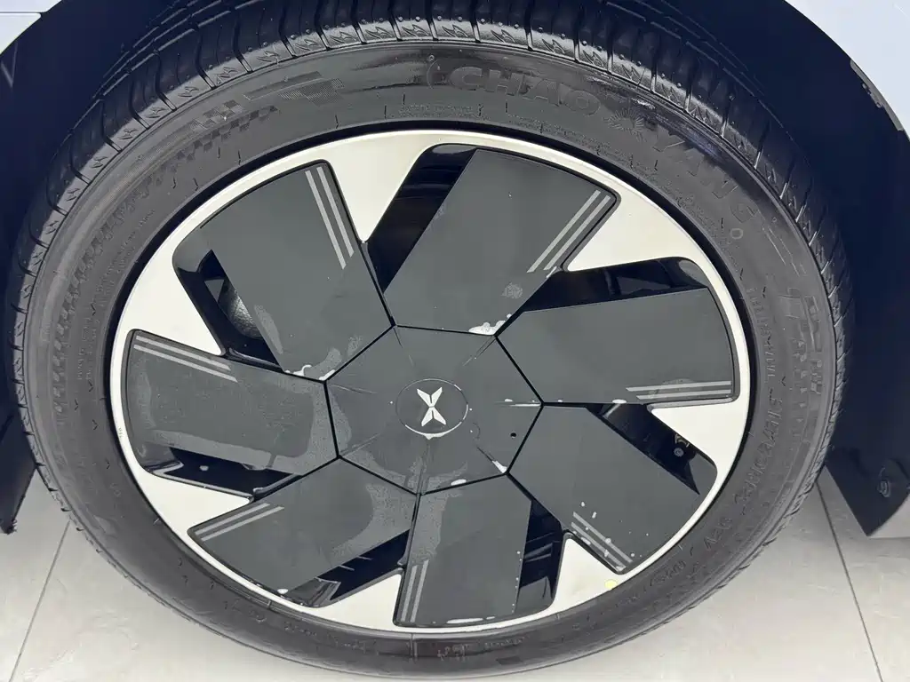 XPeng MONA M03 — миниатюра 9