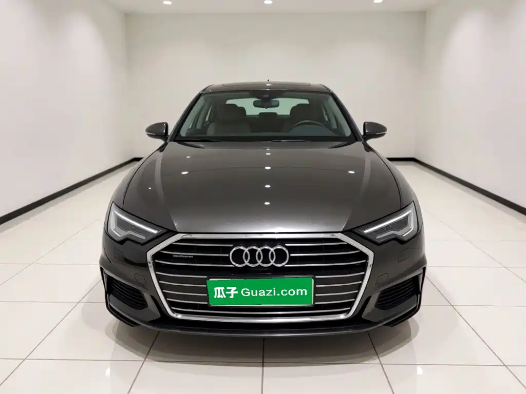 Audi A6L New Energy — миниатюра 24