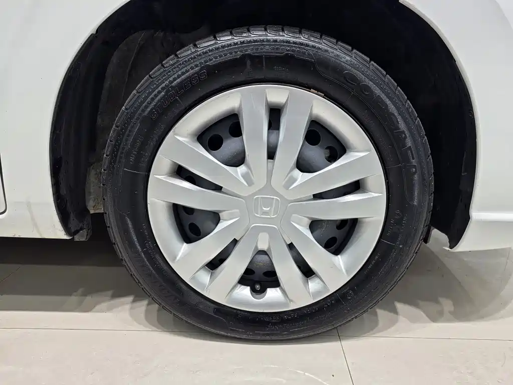 Honda Fit — миниатюра 12