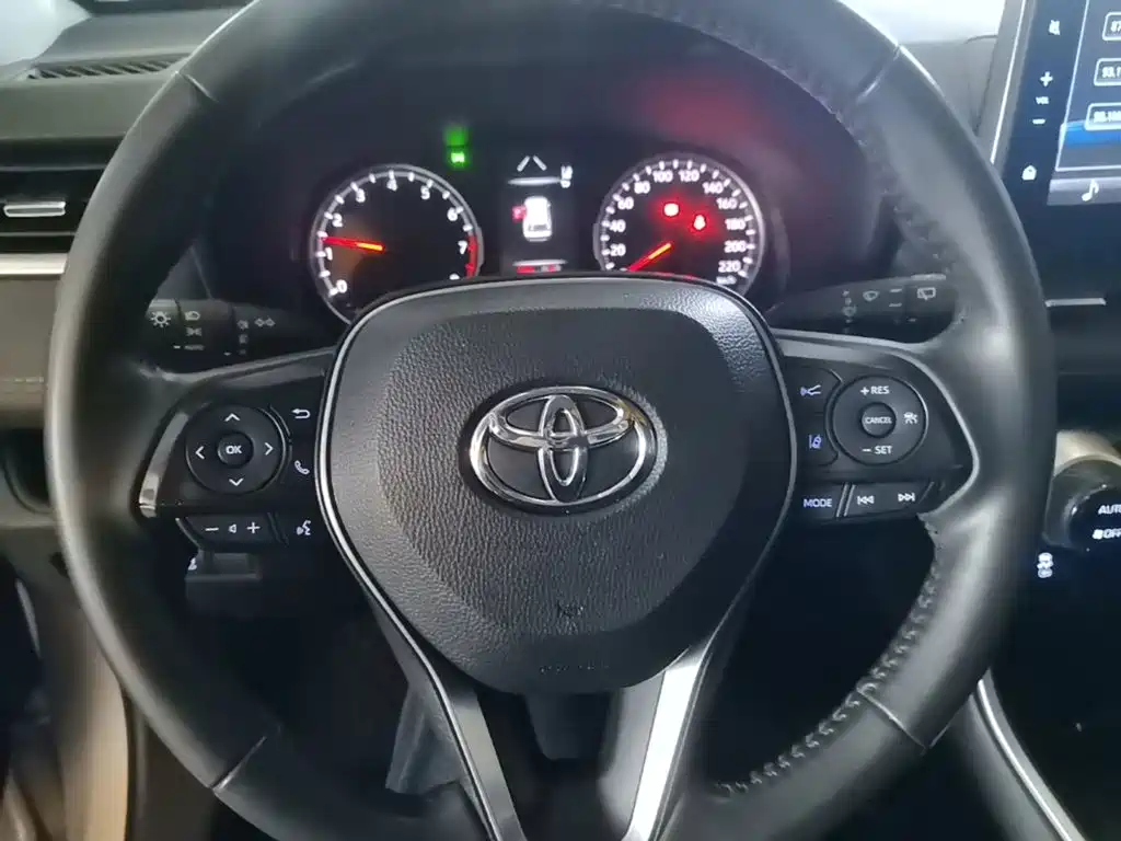 Toyota Wildlander — миниатюра 11