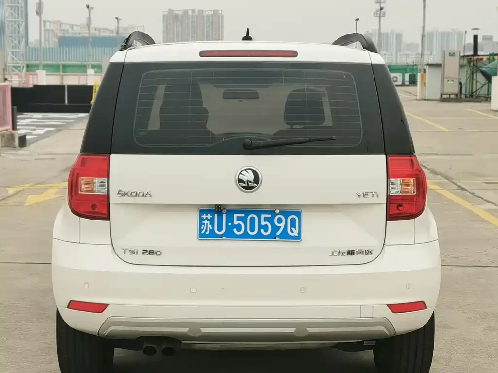 SKODA YETI