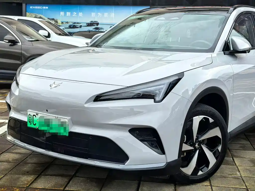 ARCFOX Alpha T5 — миниатюра 3