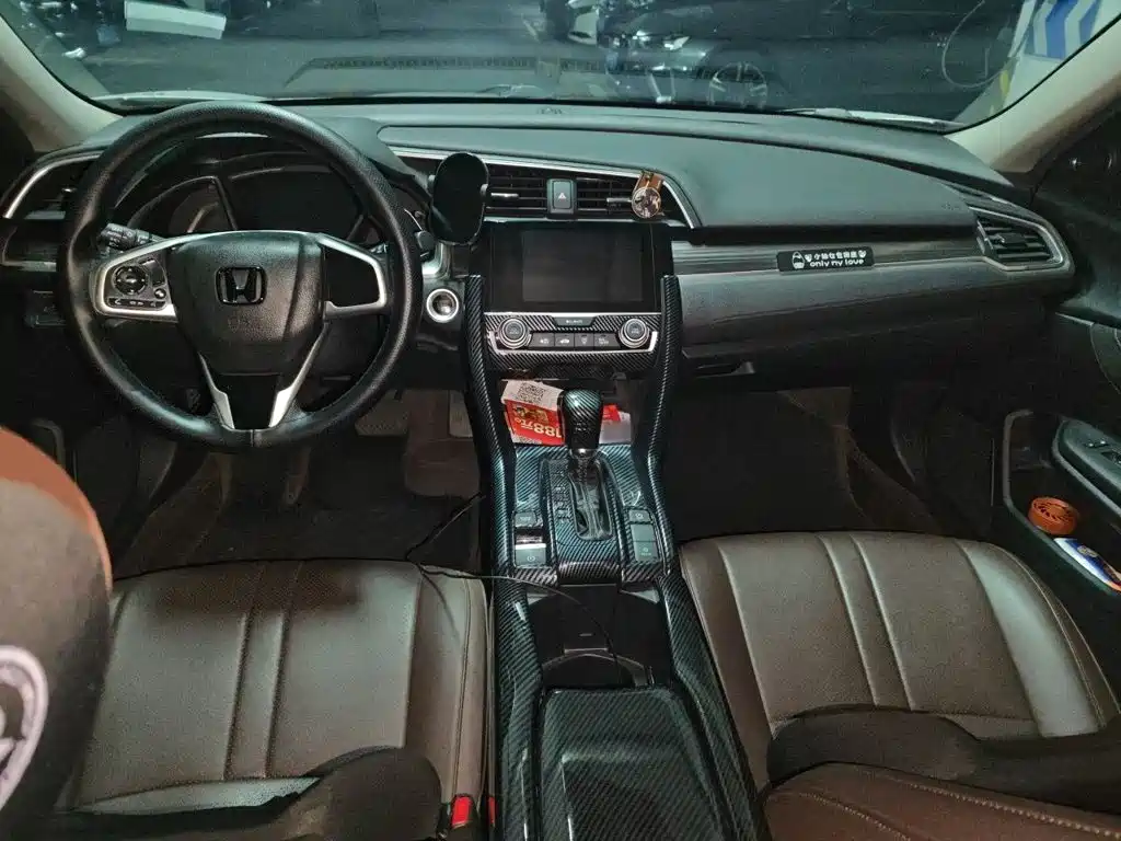 Honda Civic — миниатюра 5