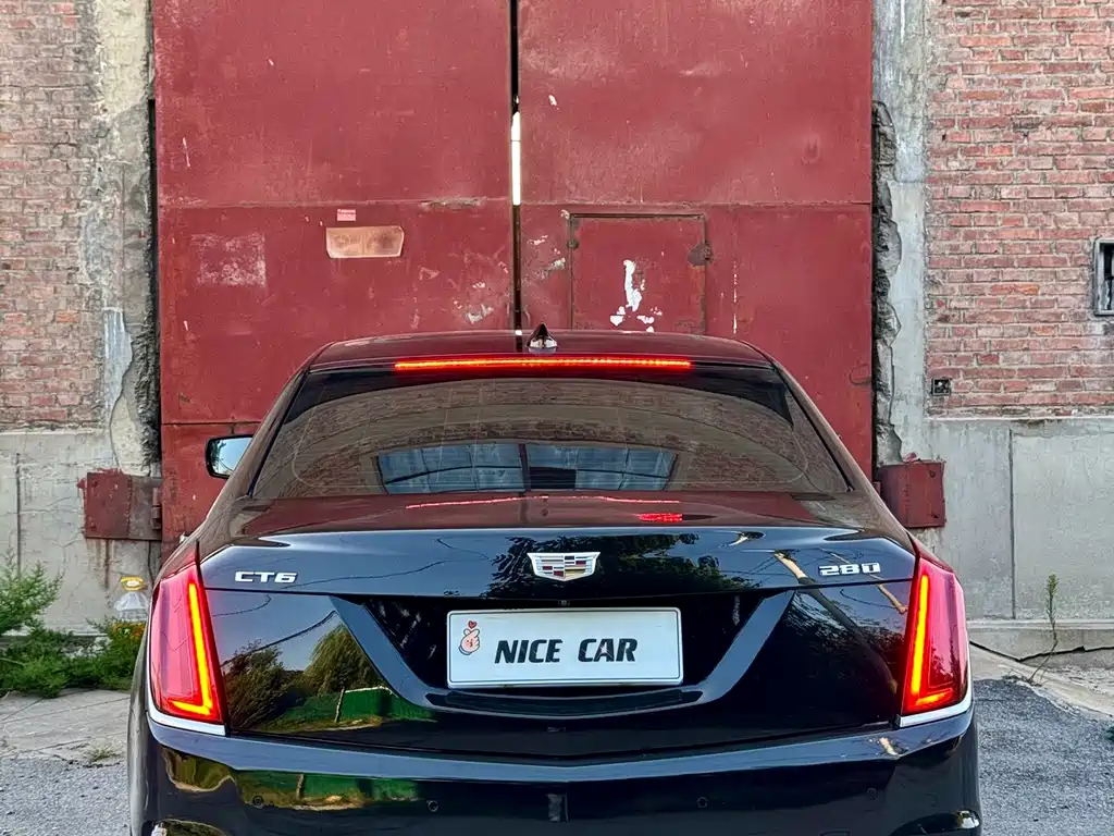 Cadillac CT6 — миниатюра 3