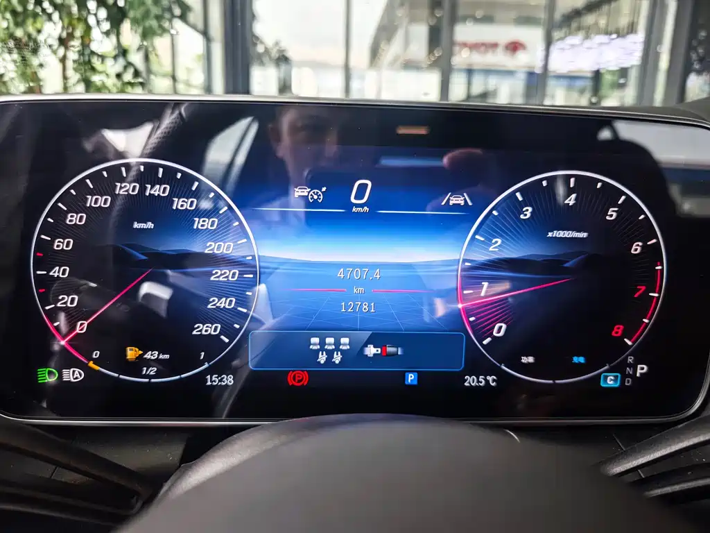 Mercedes-Benz GLC 2025 GLC 300 L 4MATIC 7 мест
