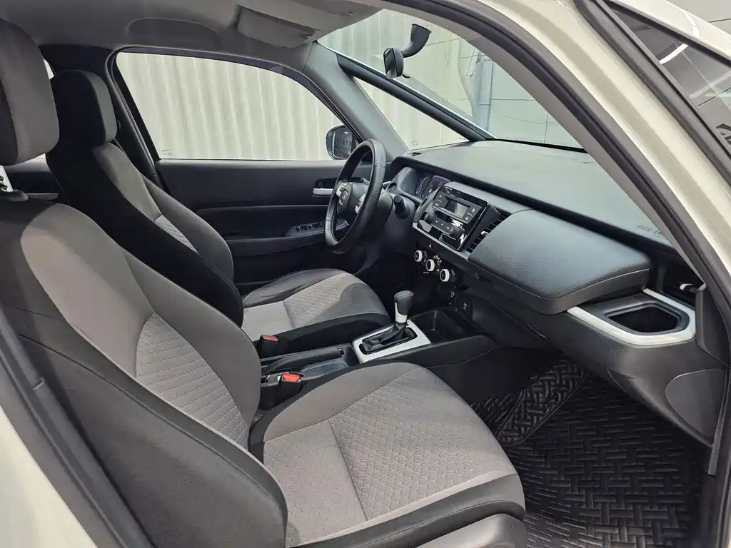 Honda Fit — миниатюра 23
