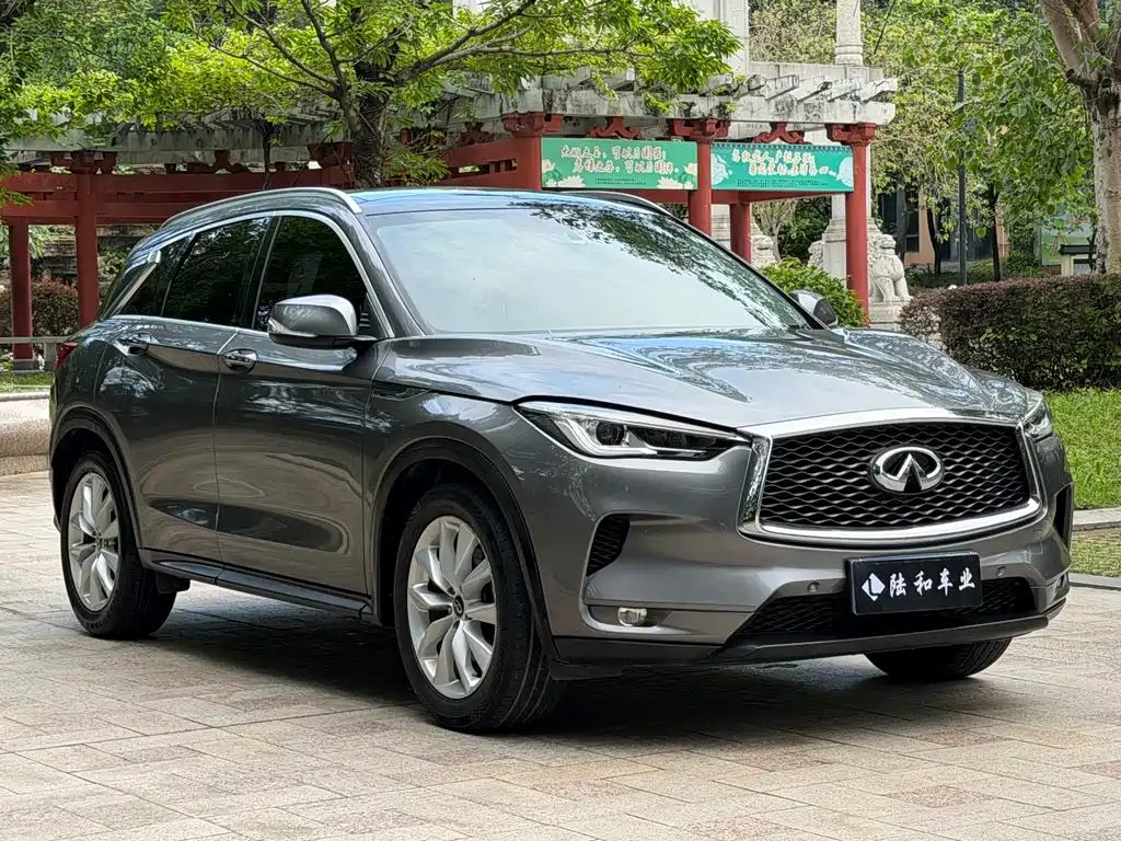 Infiniti QX50 2018 2.0T Fashion