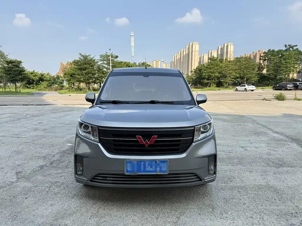 Wuling Hongguang PLUS — миниатюра 2