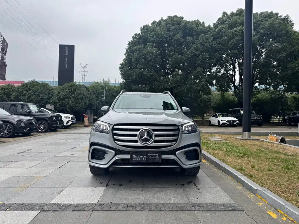 MERCEDES-BENZ GLS