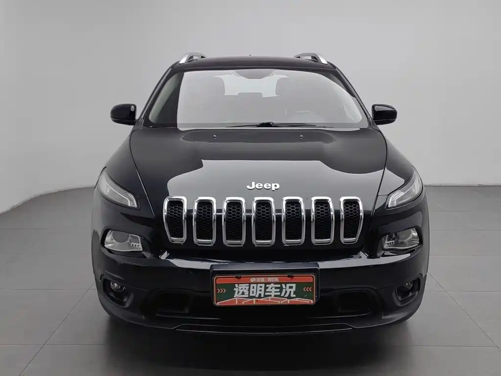 Jeep Cherokee — миниатюра 3