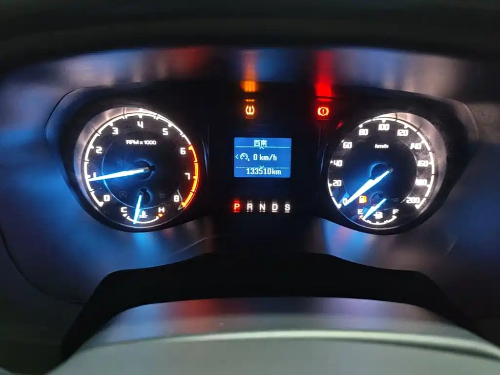 Ford Everest — миниатюра 12
