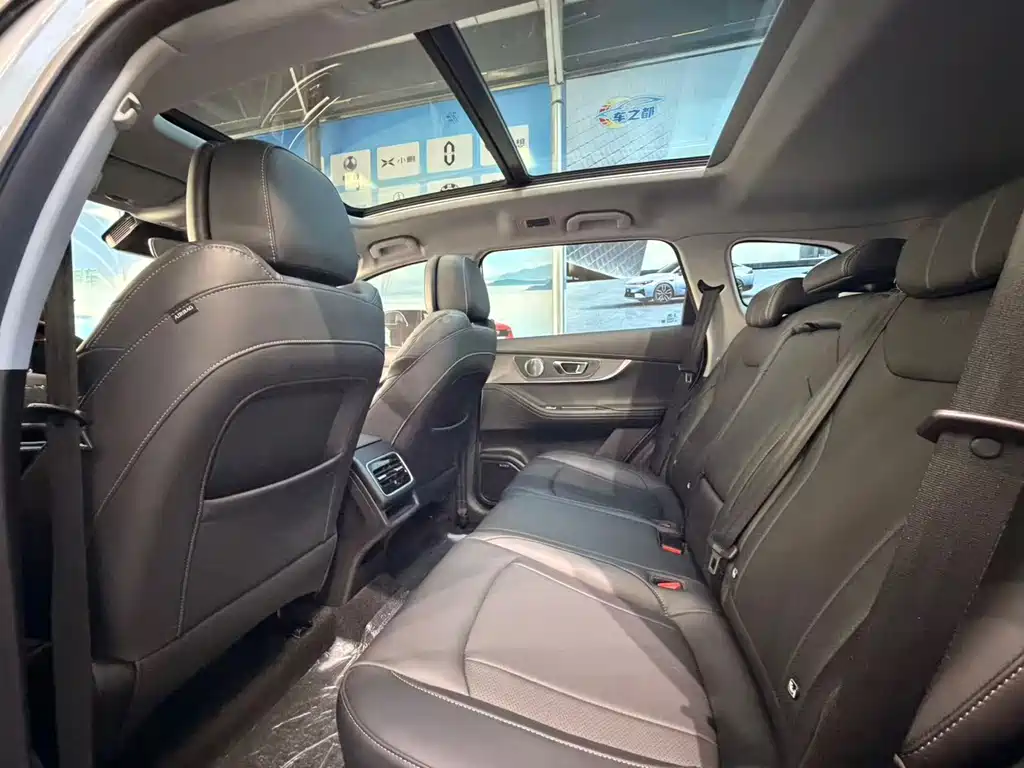 Chery Tiggo 8 PRO — миниатюра 5