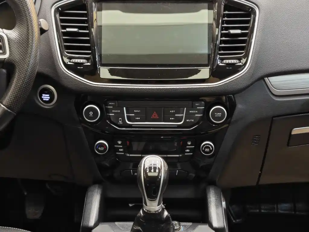 GEELY AUTOMOBILE VISION X6
