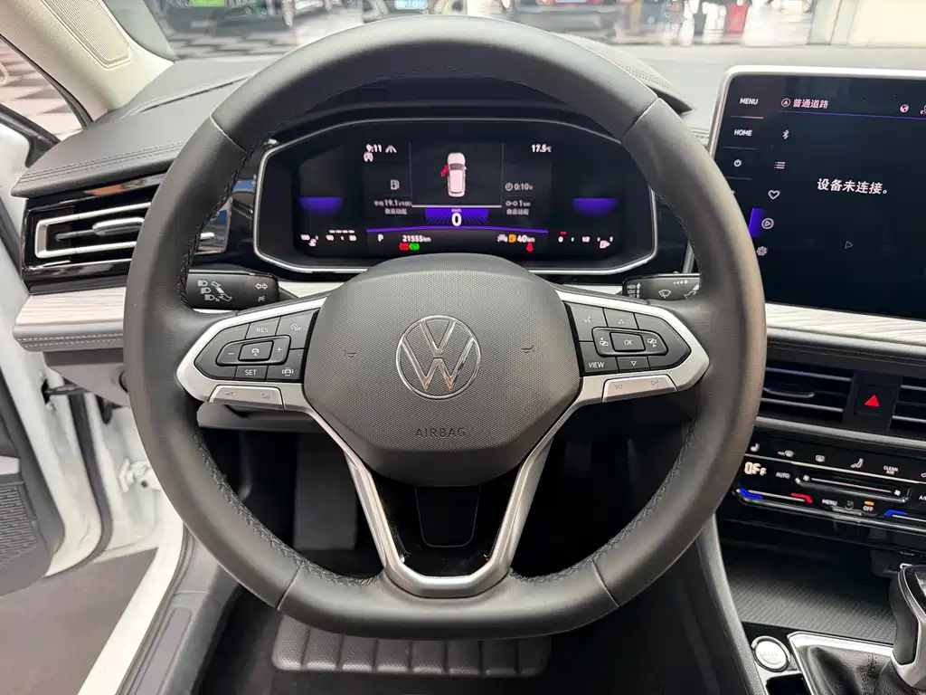 Volkswagen Sagitar — миниатюра 8