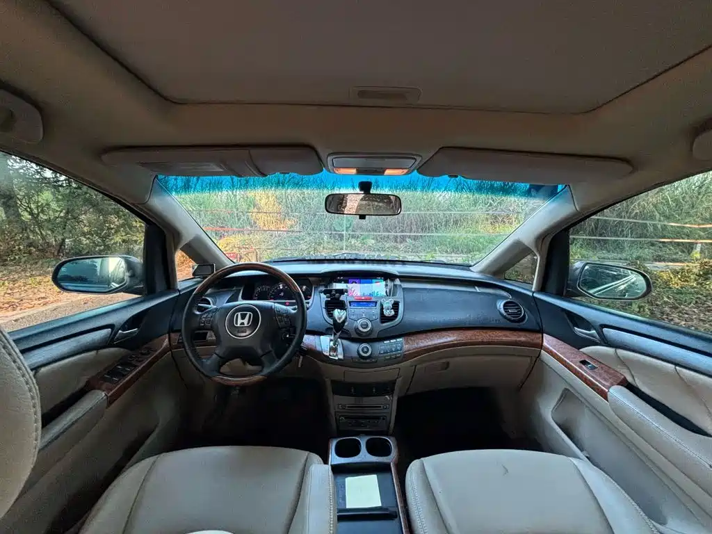 Honda Odyssey — миниатюра 6