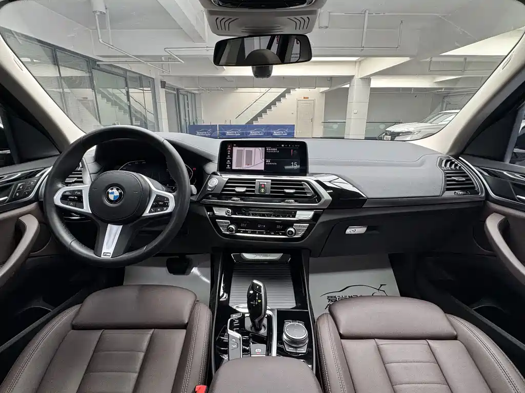 BMW X3 — миниатюра 9
