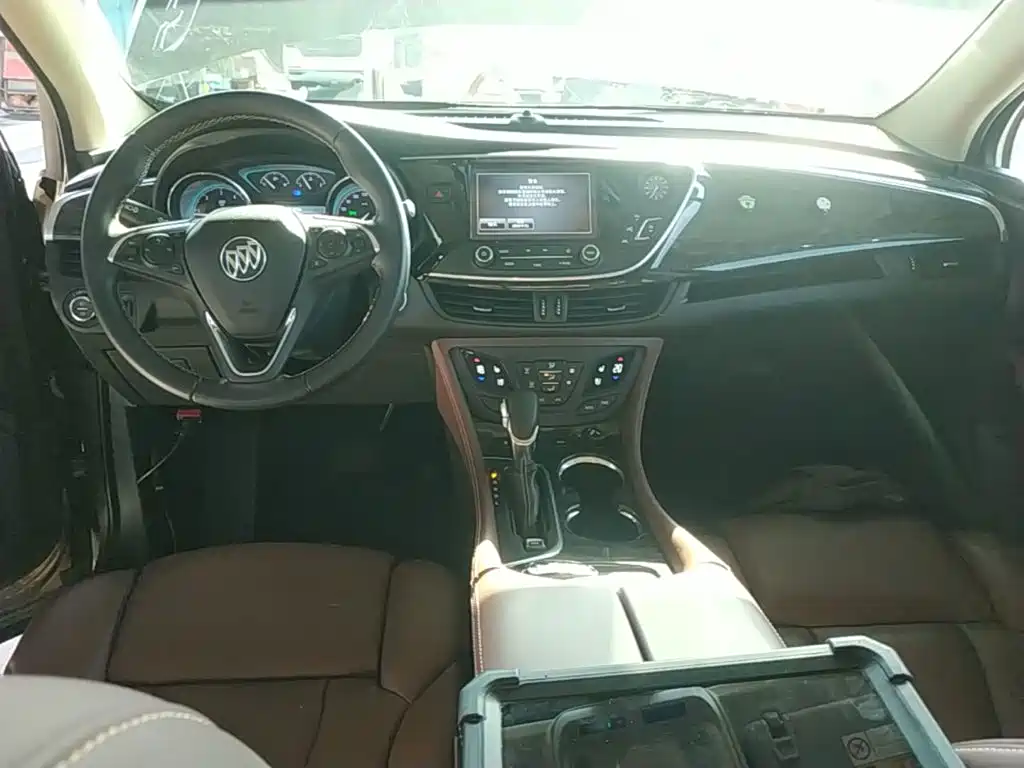 Buick Envision Plus — миниатюра 10