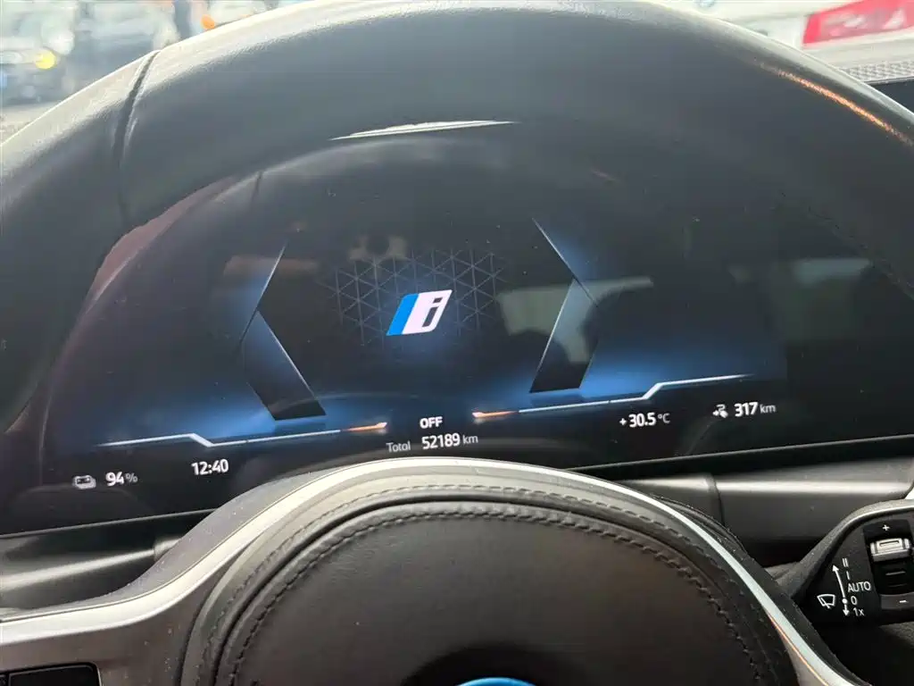 BMW i4 — миниатюра 7