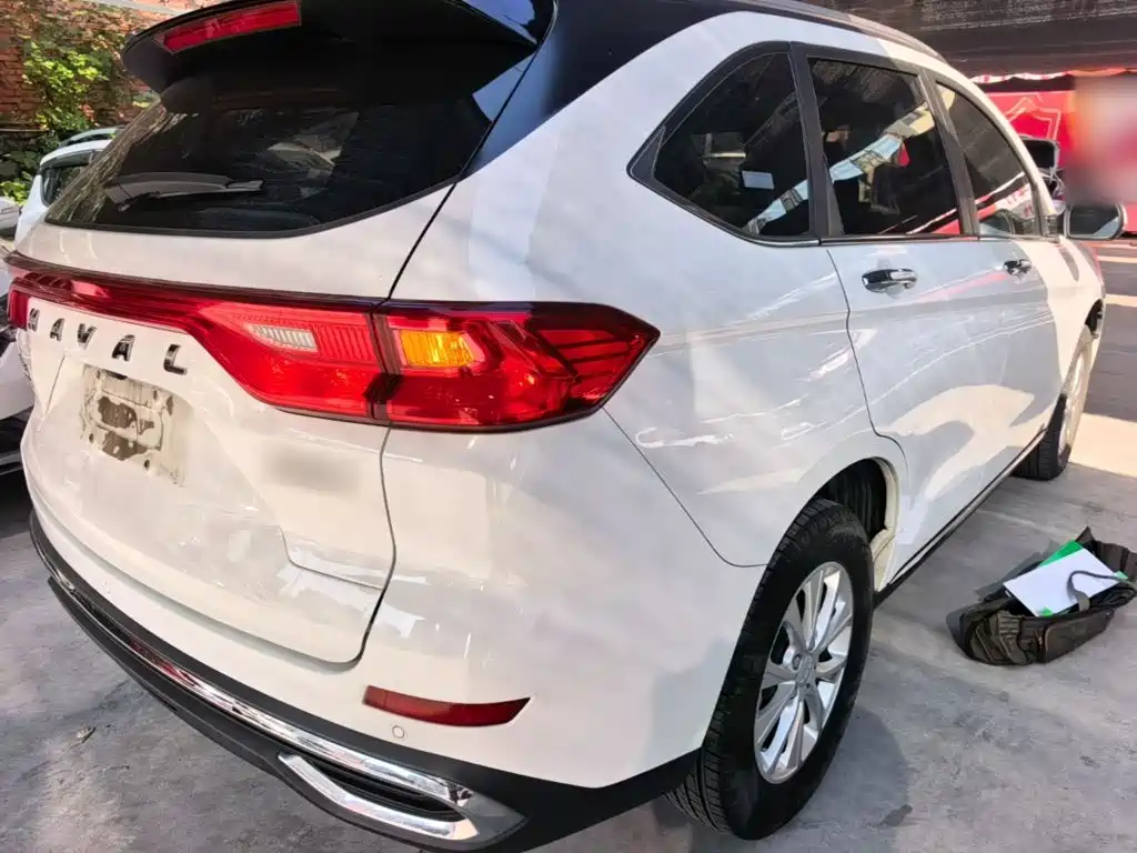 Haval M6 — миниатюра 8